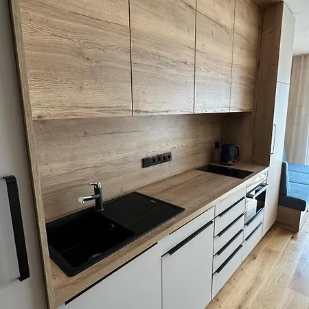 Side Seascape - Apartment